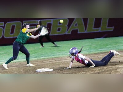 LADY COUGARS SHINE UNDER THE LIGHTS