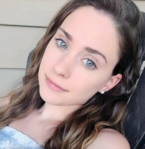 ZOE SHORES Facebook photo