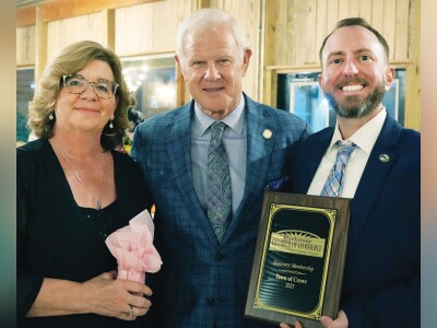 CHAMBER DINNER SCENES: